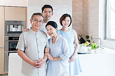 p湖山境营销中心暨样板间盛大开放p
